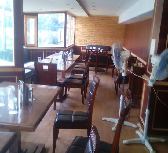 Hotel Holiday Plaza, Srinagar 5